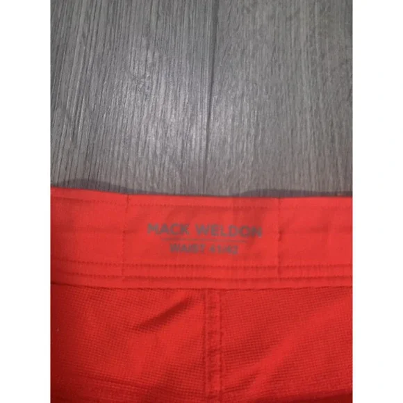 Mack Weldon‎ Men's Reds Board Short No Fear Red Stretch Zip Pocket Size 41/42 - Picture 2 of 6